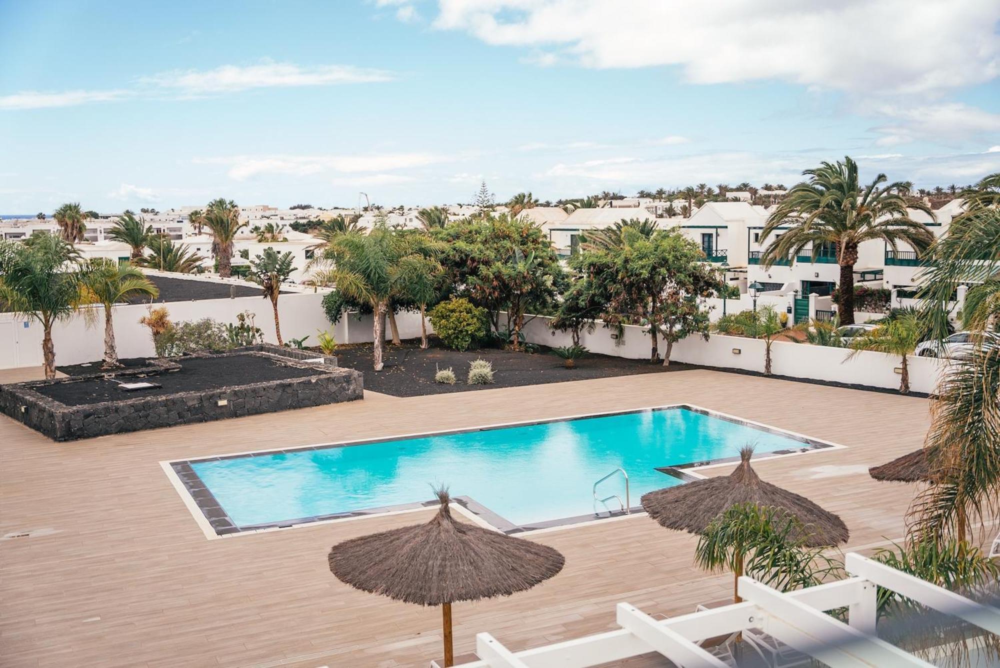 Apartamento Piso tranquilo,piscina comunitaria.Zona turística Costa Teguise Exterior foto