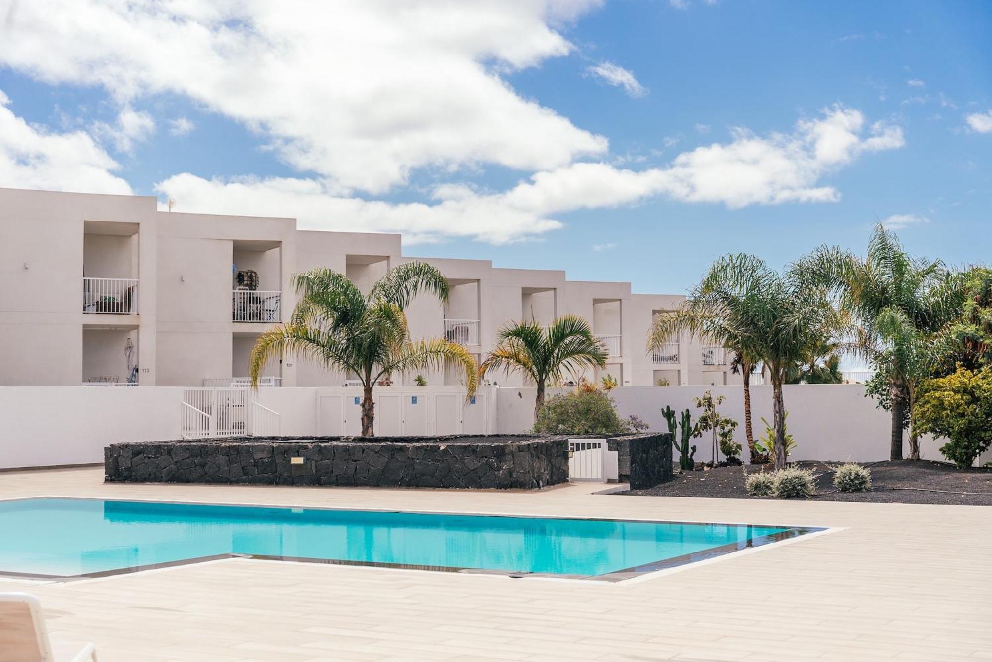 Apartamento Piso tranquilo,piscina comunitaria.Zona turística Costa Teguise Exterior foto