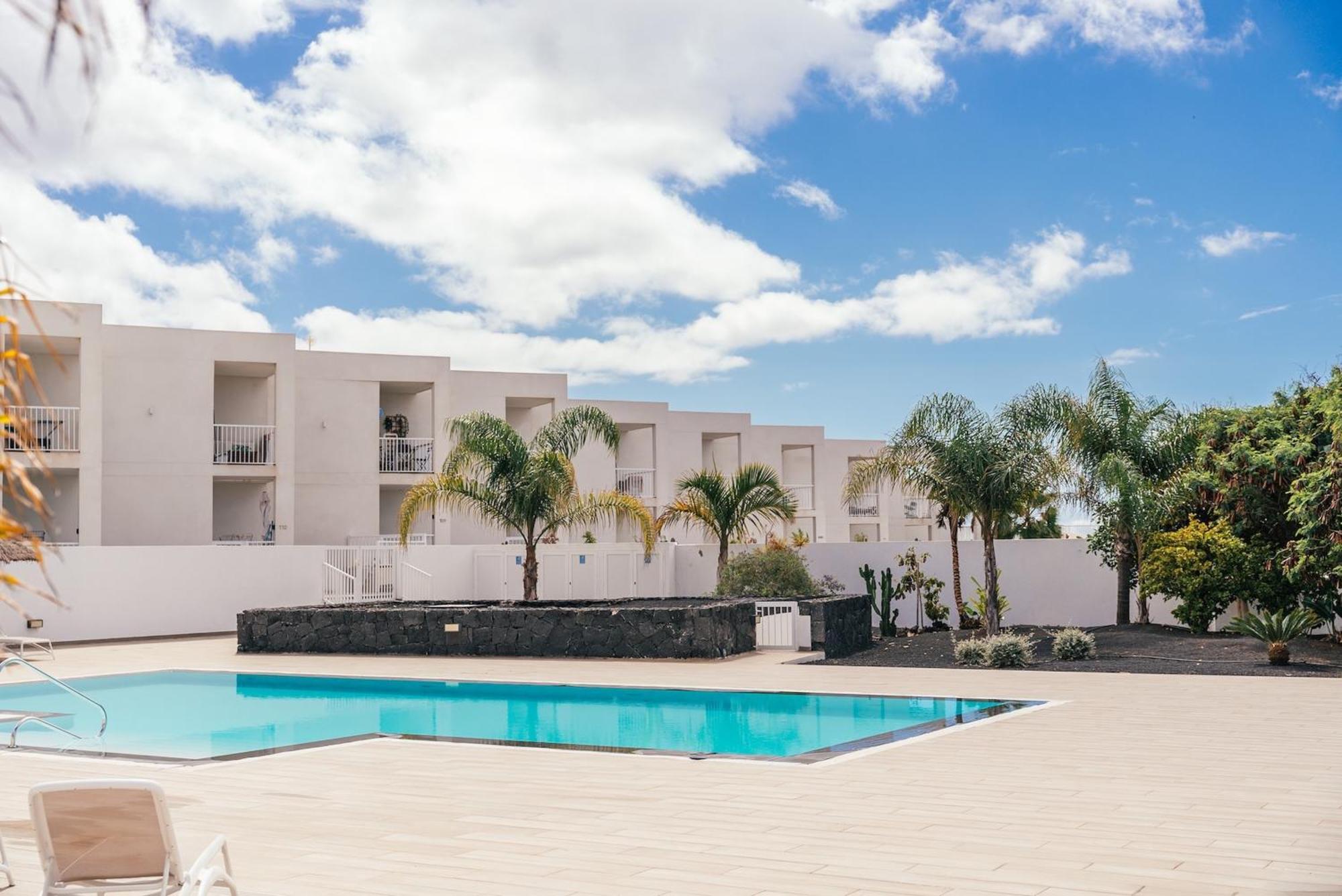 Apartamento Piso tranquilo,piscina comunitaria.Zona turística Costa Teguise Exterior foto